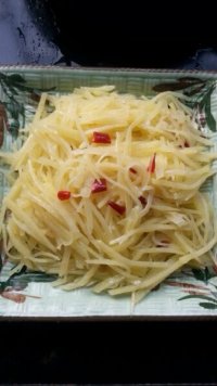 家常菜麻辣土豆丝