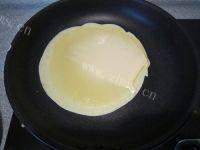 自制小葱鸡蛋煎饼做法图解9)