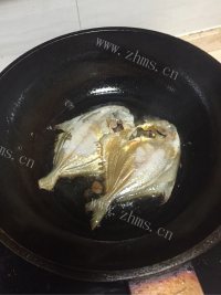 家常菜红烧鲳鱼做法图解2)