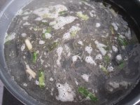芳香四溢的海鲜百叶包做法图解9)