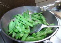 一个人的炖豆角做法图解9)