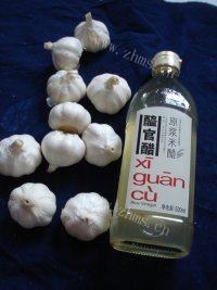 「美味可口」腊八蒜做法图解1)