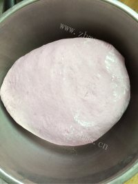 自制紫薯花卷做法图解5)