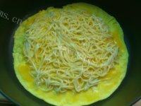 自己做的挂面煎饼做法图解7)