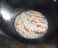家常菜肉片炒黄瓜做法图解4)