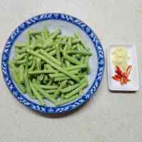 家常菜蒜蓉炒豆角做法图解1)