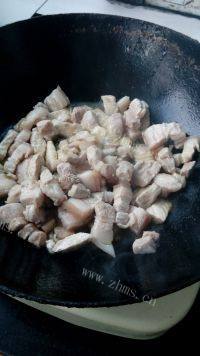 家常菜红烧肉炖干豆角做法图解7)
