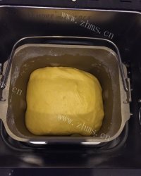 喷香的南瓜发糕做法图解3)