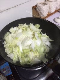 家常菜清炒白菜做法图解2)