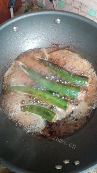 家常菜酿辣椒做法图解6)