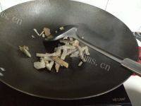 最爱的莴笋炒肉丝做法图解3)
