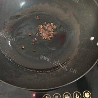 质嫩爽口的麻婆豆腐做法图解2)