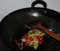 让人怀念的葱爆羊肉做法图解8)