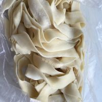 香喷喷的油泼面做法图解1)