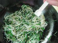 「DIY」豆芽炒韭菜做法图解5)