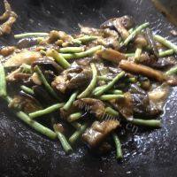 让人怀念的茄子烧豆角