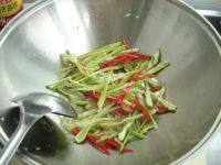 辣椒炒鸡蛋（简单版）做法图解6)