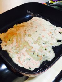 美味青瓜胡萝卜鸡蛋饼做法图解13)