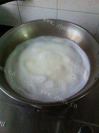 诱人的豆浆做法图解4)