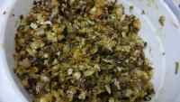 垂涎欲滴的韭菜香菇馅饼做法图解5)