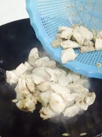 好吃的梅干菜烧肉做法图解6)