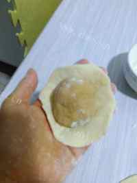 热腾腾的开花馒头做法图解5)