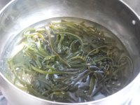 肉丝炒海带做法图解4)