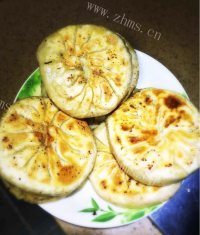 自制茴香馅饼做法图解6)
