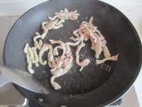 美味的泡椒凉薯炒肉丝做法图解3)