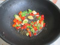 炝炒黄豆芽做法图解4)
