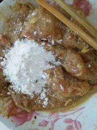 美味的香酥炸鸡排做法图解5)