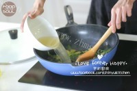 美味豆苗上汤烩花胶做法图解6)