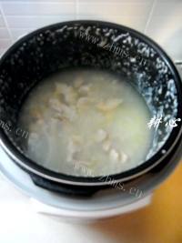 营养的湘莲鸡粥做法图解8)
