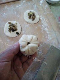 美味的豆沙包做法图解6)