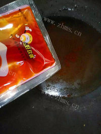 酸辣螺蛳粉做法图解4)