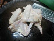 美味的酸甜鸡翅做法图解1)