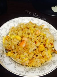 美味的鲜虾炒饭