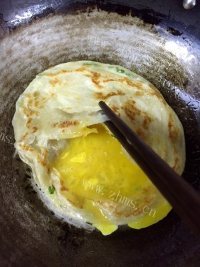 香喷喷的手抓饼做法图解4)