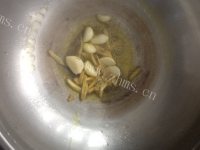 简洁版清炖鱼汤做法图解4)