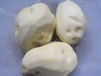 简单茄子炖土豆做法图解1)
