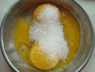 DIY美食芒果冰激凌做法图解2)