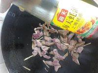 好吃的青瓜炒肉做法图解5)