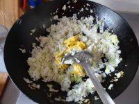 下饭辣酱炒饭做法图解9)