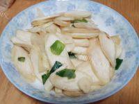家常菜清炒茭白