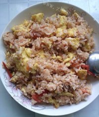 美味的西红柿鸡蛋炒饭