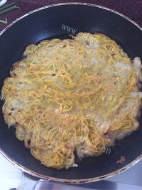 美味的简易南瓜烙做法图解9)
