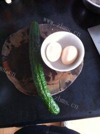 其味无穷的鸡蛋炒黄瓜做法图解1)