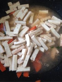 香飘十里的虾酱炒豆腐做法图解6)