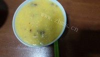 香甜红枣枸杞玉米渣粥做法图解5)