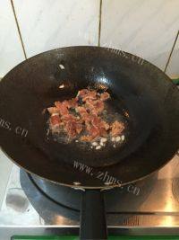 好吃的豆角炖土豆做法图解4)